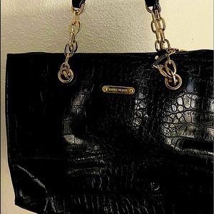 Coast Is Clear Small Black/Saddle Shoulder Bag